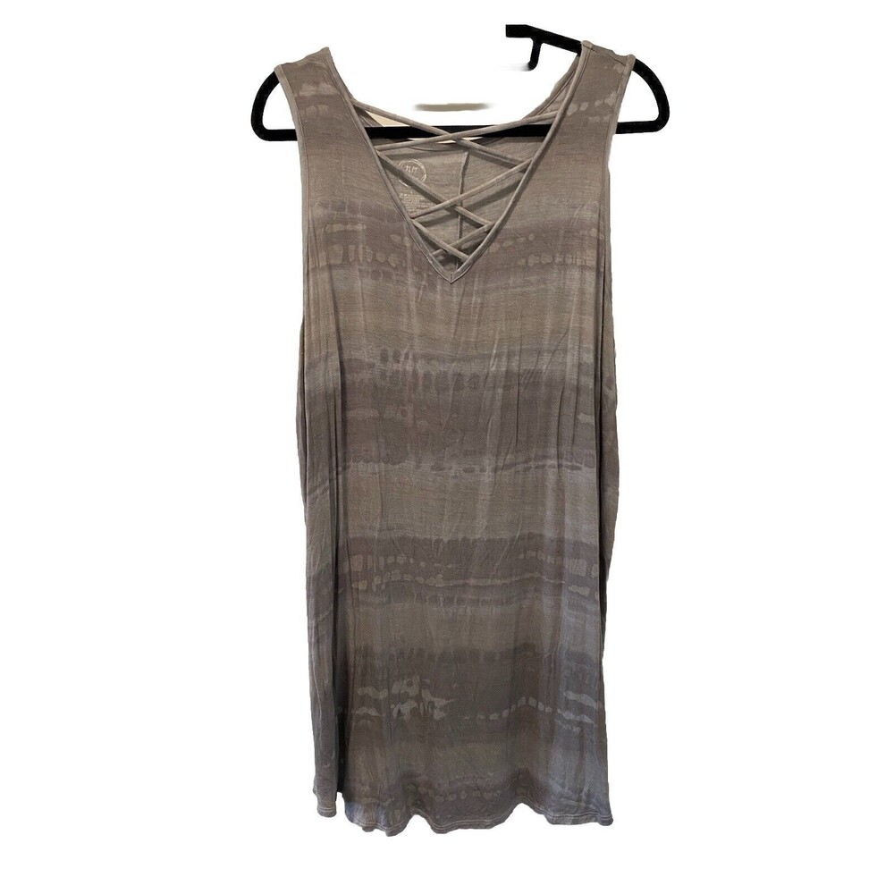Maurice's 24/7 Women's Sleeveless Gray Shaded Tank Tee Size 1x.